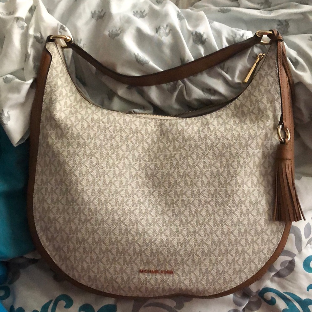 Michael Kors purse. BRAND NEW